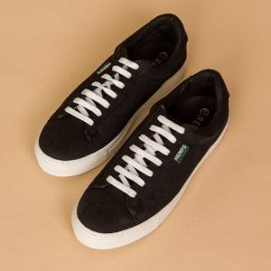Hemp Sneaker Black size 7
